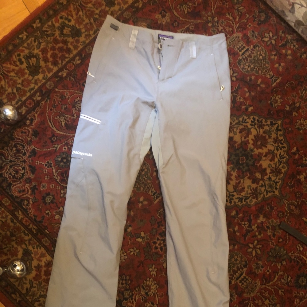 Women’s size 4 Patagonia hiking pants